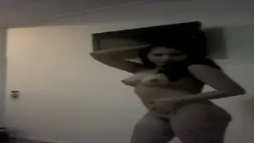 Cam Latihan Goyang Pantat Montok Sampe Memek Basah
